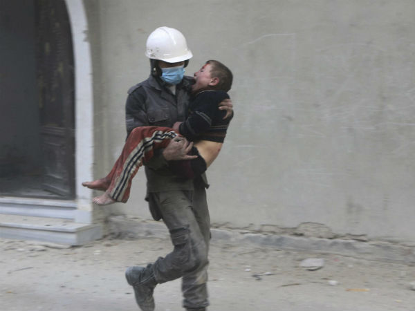 एक वर्ष में 8,000 की मौत एक वर्ष में 8,000 की मौत