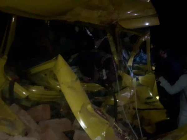 Mother in law and son in law crushed by tractor in Mirzapur