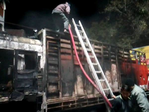  Two policemen killed in accident in Hardoi, Uttar Pradesh