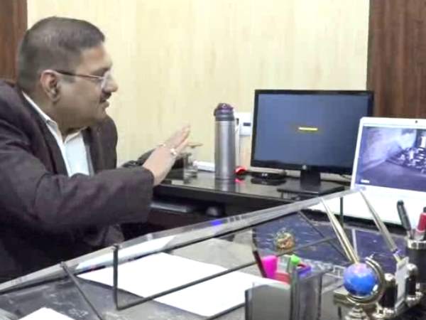 वीडियो वायरल होने पर कार्रवाई