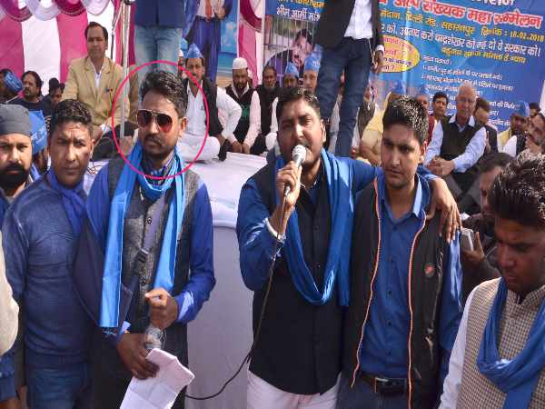 लोगों में दिखा 'रावण' का क्रेज