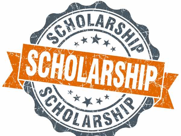 आधार से पकड़ी गई गड़बड़ आधार से पकड़ी गई गड़बड़