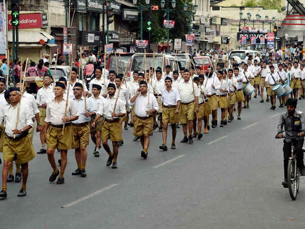 पिछड़े इलाको में लोकप्रिय