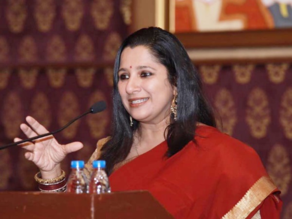 किताब 'द अदर साइड ऑफ दिस लाइफ' में किया खुलासा