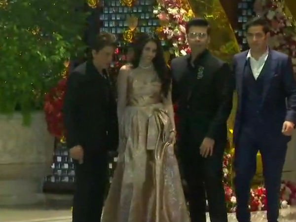  सिद्धि विनायक मंदिर में लिया बप्पा का आशीर्वाद