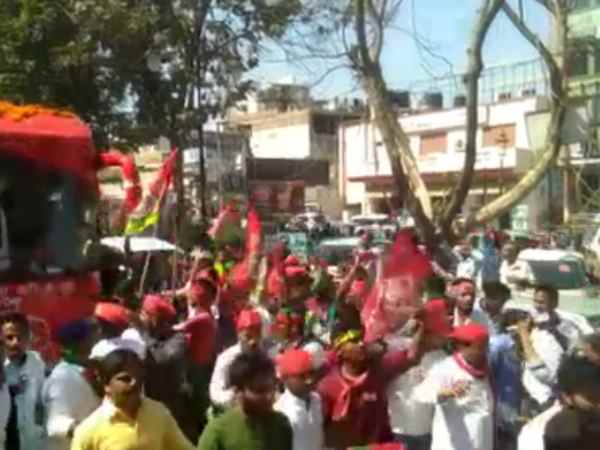 Akhilesh Yadav in Allahabad attacked on BJP