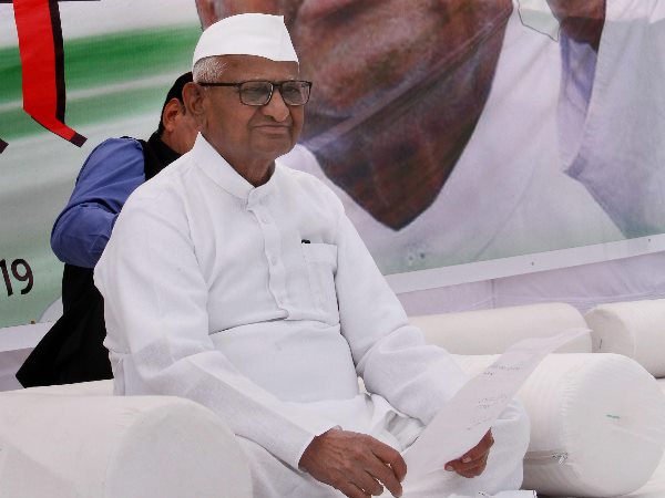 ये है अन्ना की कोर टीम