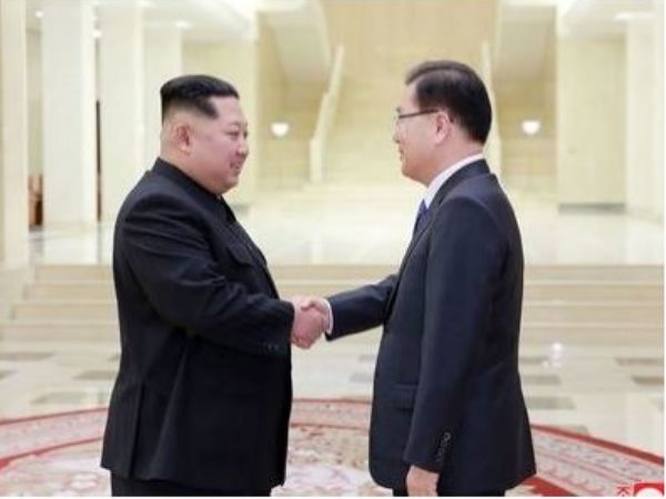 किम जोंग उन ने डिनर का दिया न्यौता