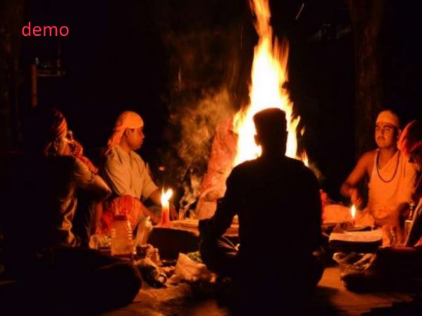 शादी करने के बाद लड़की से मंदिर में लिखवाई थी चिट्टी