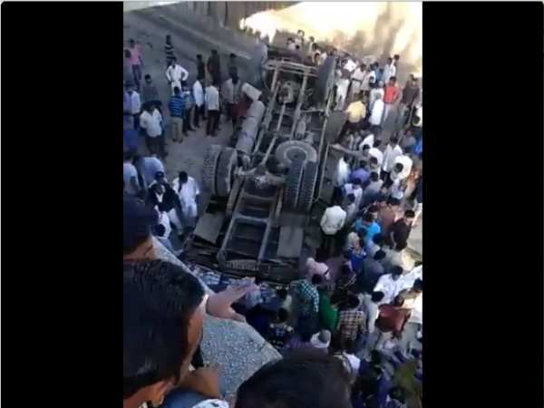 gujarat bhavnagar accident pictures many people dead 