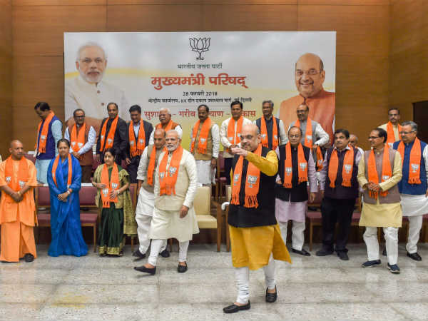 तमाम दलों से बात करने की जरूरत