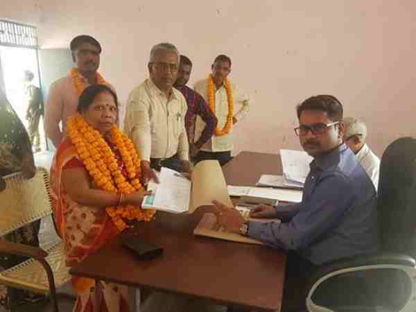 धनूपुर और मेजा ब्लॉक 