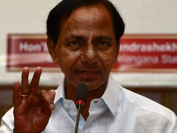 'कांग्रेस और बीजेपी गवर्नेंस में पूरी तरह फेल हुई है'