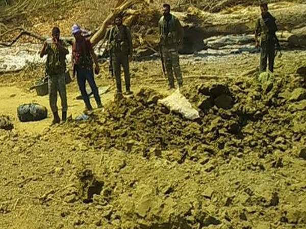 मौके पर एक्सट्रा फोर्स भेजी गई मौके पर एक्सट्रा फोर्स भेजी गई