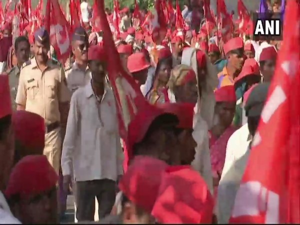 सरकार की योजना से खुश नहीं है किसान सरकार की योजना से खुश नहीं है किसान