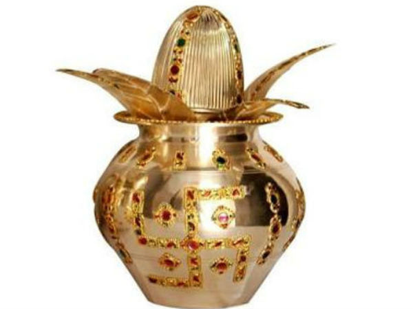 अगर आप धन लाभ के लिए कोई अनुष्ठान करा रहें है तो.. अगर आप धन लाभ के लिए कोई अनुष्ठान करा रहें है तो..