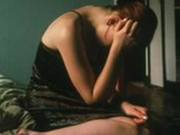 स्‍कूल के खाली कमरे में ले जाकर की गंदी हरकत