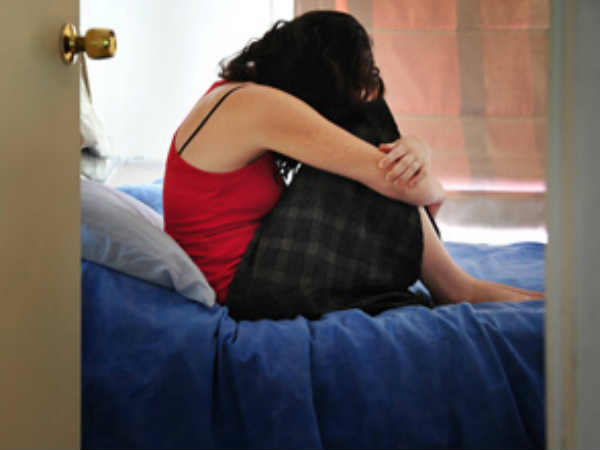 बच्‍चों को वेश्‍याओं की तरह देखा गया