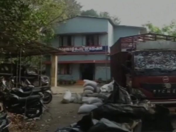 भारी मात्रा में विस्फोटक बरामद