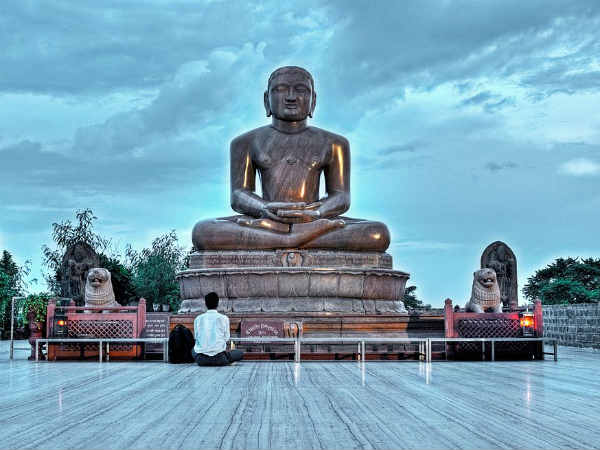 हैप्पी महावीर जयंती