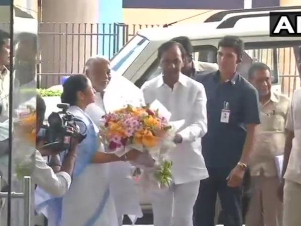 केसी राव ने दिया था थर्ड मोर्चा बनाने का सुझाव