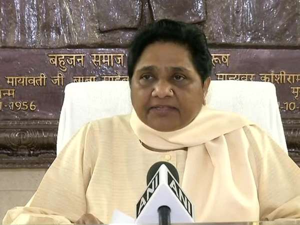 बाबा साहेब से चिढ़ते हैं संघ के लोग
