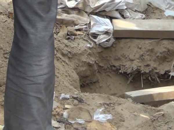 Dead bodies of children are lost from graveyard of Meerut