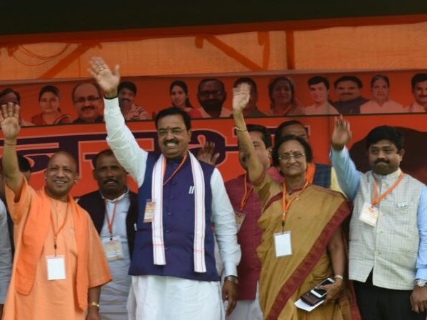 केजरीवाल को मारीच और मोदी को बताया श्रीराम