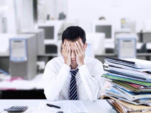 30 पेड लीव दी जाती है