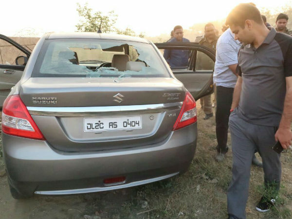 नोएडा में 1 लाख का इनामी बदमाश ढेर, AK-47 बरामद... नोएडा में 1 लाख का इनामी बदमाश ढेर, AK-47 बरामद...