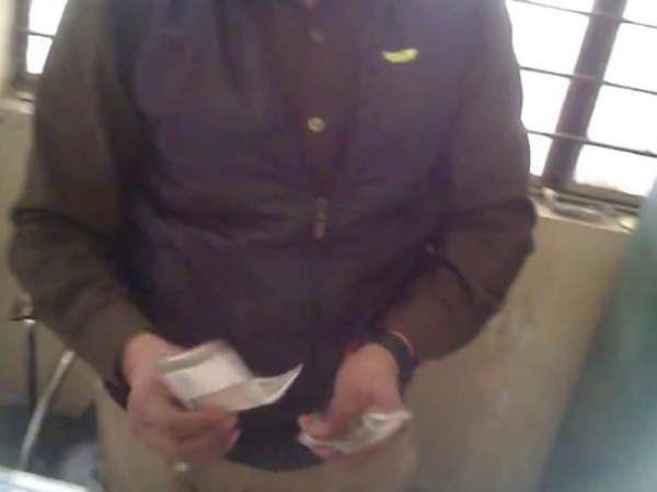 वीडियो में ट्रैफिक पुलिस का भ्रष्टाचार