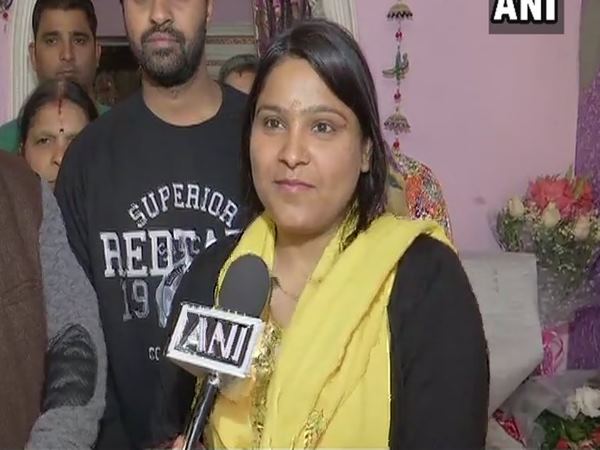 'अपनी बेटियों को, जितना चाहें, उतना पढ़ने दें'