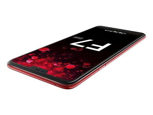 OPPO स्मार्टफोन ने बदली सेल्फी कैमरे की दुनिया