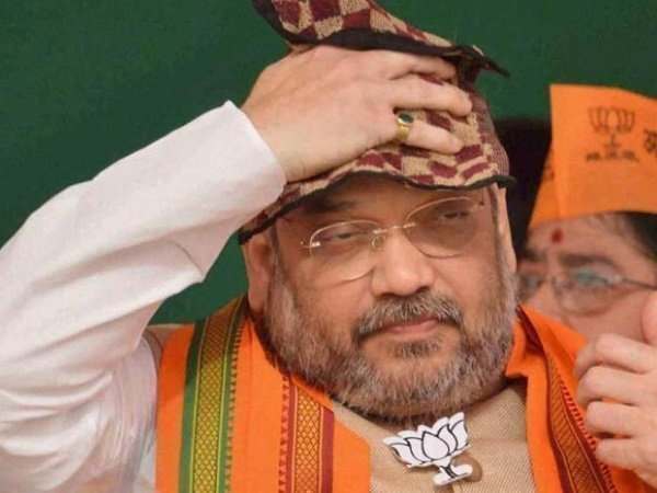 भगवा आंधी में सबकुछ लुटा चुके बुआ-बबुआ को अब आई अक्ल भगवा आंधी में सबकुछ लुटा चुके बुआ-बबुआ को अब आई अक्ल