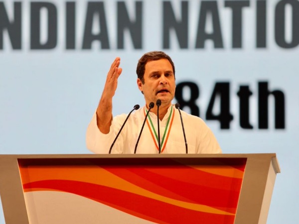 हमारी पार्टी प्यार से आगे बढ़ रही है