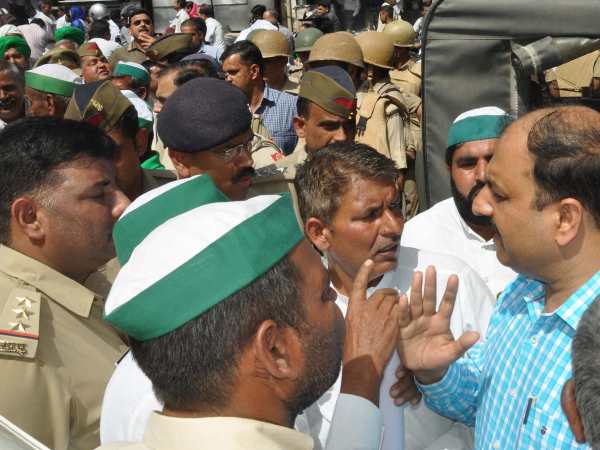 Farmers agitation in Saharanpur Farmers agitation in Saharanpur
