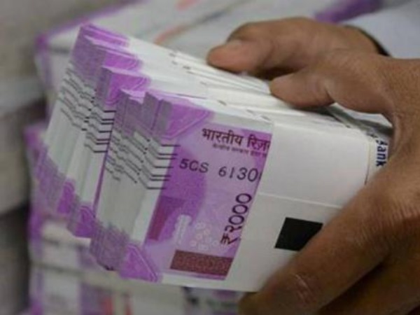 टैक्स फ्री सीमा 2010 में तय की गई थी टैक्स फ्री सीमा 2010 में तय की गई थी