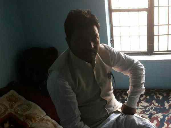 प्रधानाचार्य ने खुद को किया कमरे में बंद