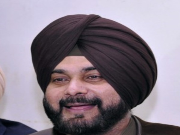 सिद्धू को 3 नोटिस भी जारी किए गए है