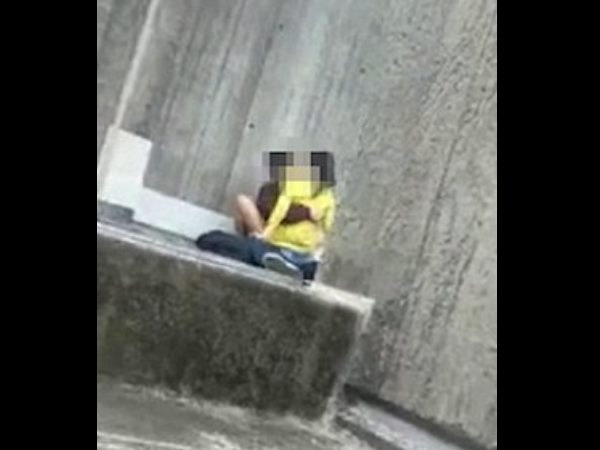 मंगलवार को सामने आई वीडियो