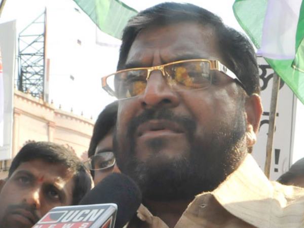 मोदी ने किसानों से वादाखिलाफी की: शेट्टी