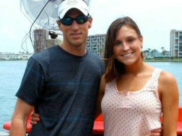 नौकरी से निकाल दी गई टीचर