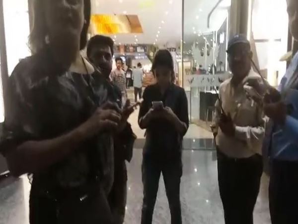 फाइनेन्स से एमबीए कर रही है ट्रांसजेंडर