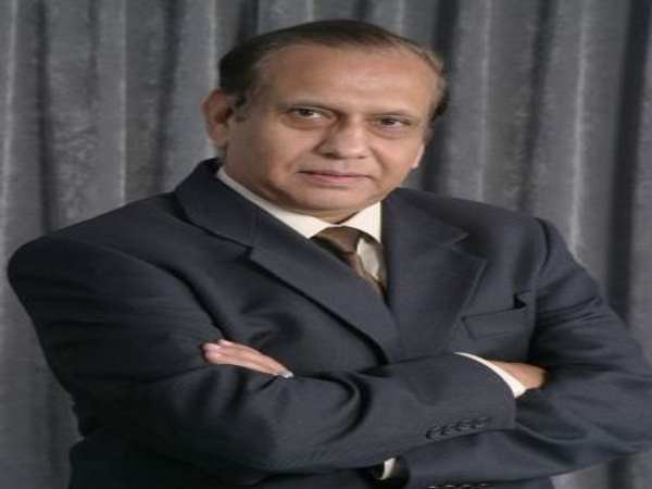 लाइफ विथ वैल्यूज: बच्चों के चरित्र निर्माण के लिए एक जरूरी किताब