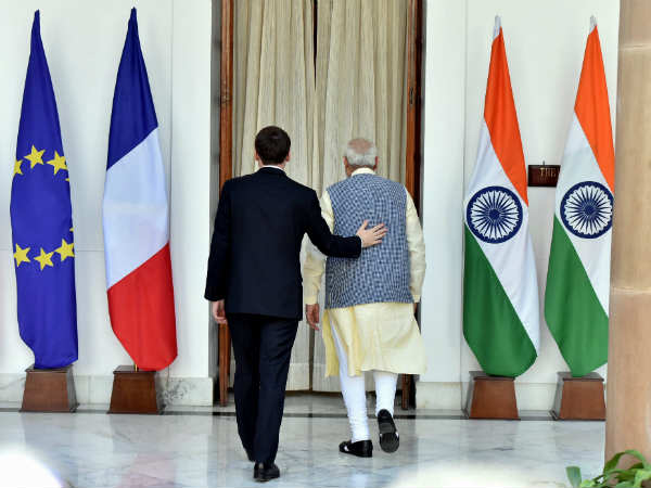 जमीन से लेकर आसमान तक दोस्‍ती 