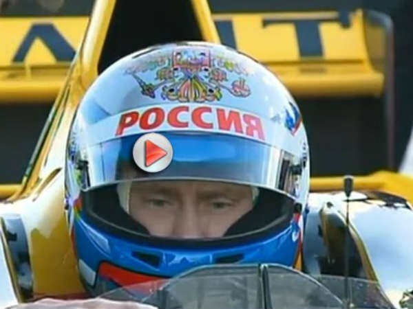 फाइटर पायलट पुतिन को बाइक का क्रेज 