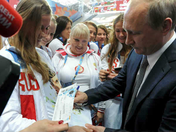 सेम सेक्‍स मैरिज के खिलाफ