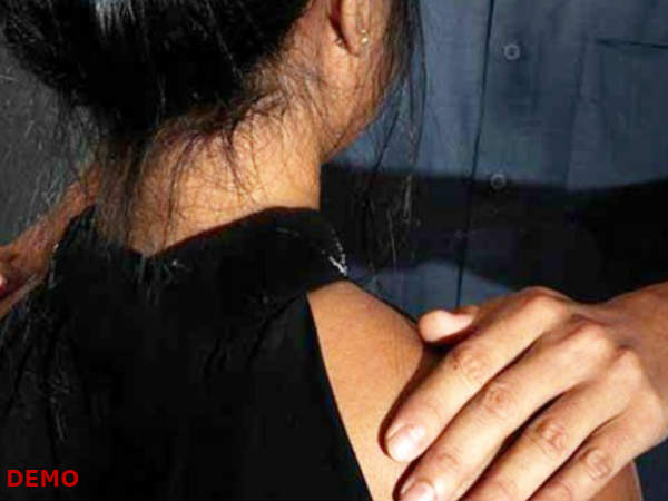 छात्राओं से कहता था- हर जगह छू सकता हूं