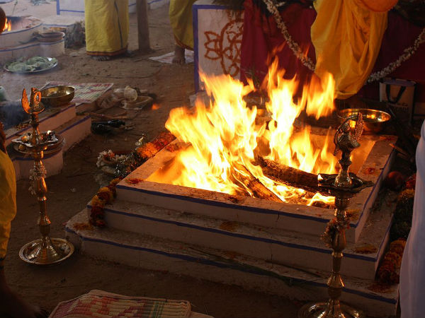 प्रत्येक कार्य हेतु अलग-अलग प्रकार के यज्ञ कुण्ड बनते हैं-