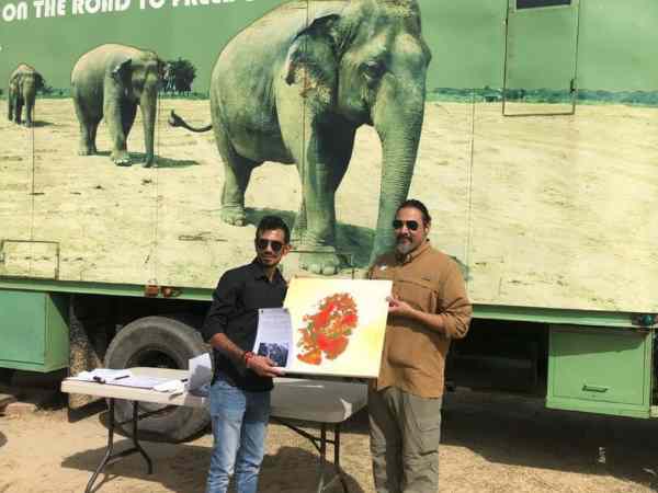 Yuzvendra Chahal visits Elephant Conservation Center 